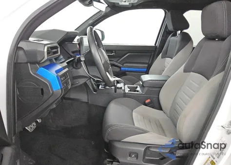 2024 Toyota Tacoma Double Cab from USA, damaged, VIN 3TMKB5FN1RM008637